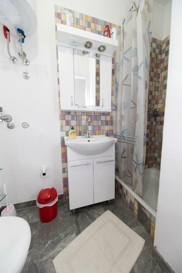 Apartmani More Криквеница Екстериор снимка